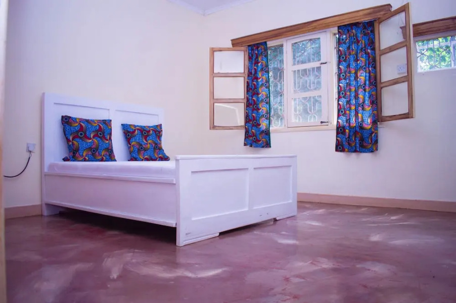 Kilihomebase & Campsite - Hostel