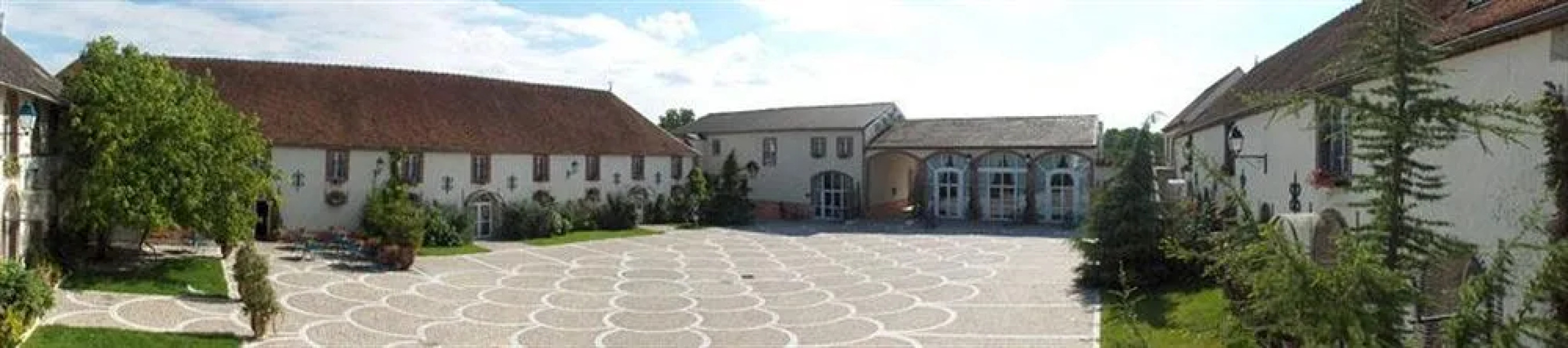 Hostellerie Domaine de Montgivroux