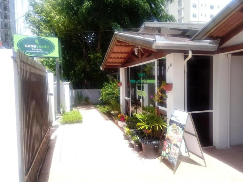 Pousada Casa Verde - quartos individuais - smart tv 32 - e banheiro privativo