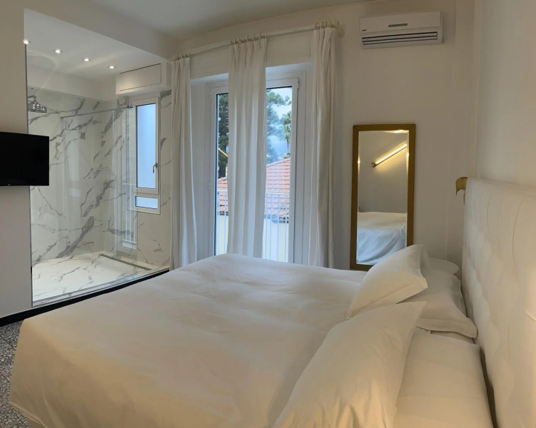 Hotel Eveline Portosole