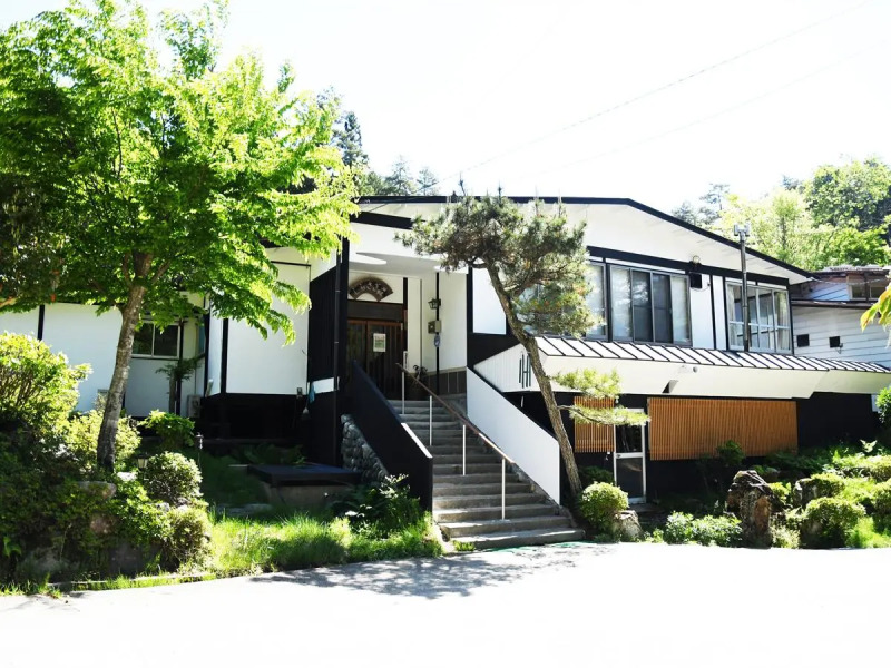 Ogute Lakeside Ryokan Shirasagiso