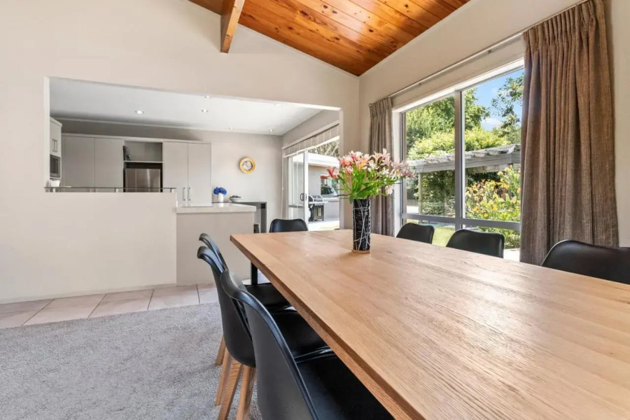 Country Retreat - Athenree Holiday Home