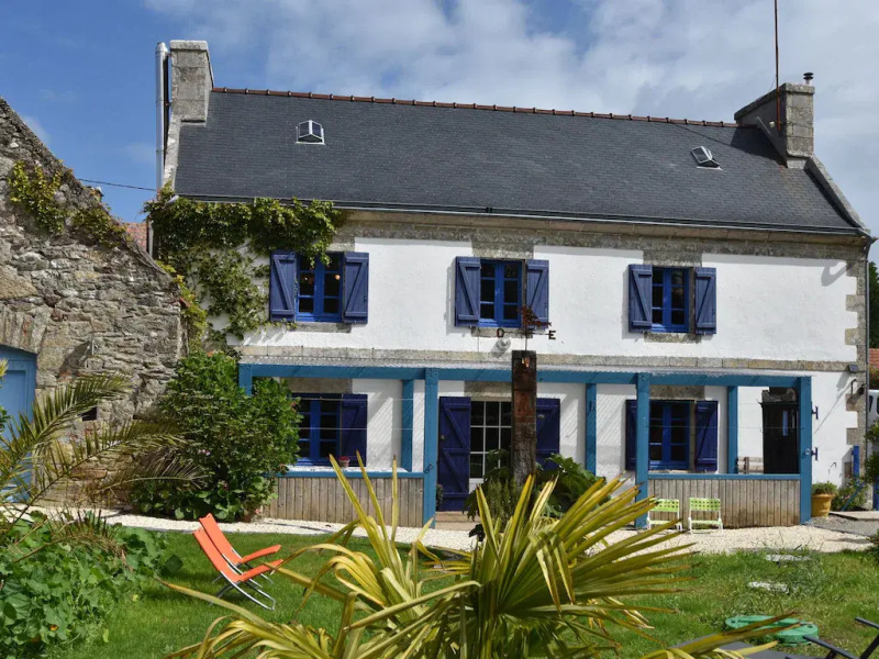 House Full of Charm With Garden,10min From the Pointe du Raz