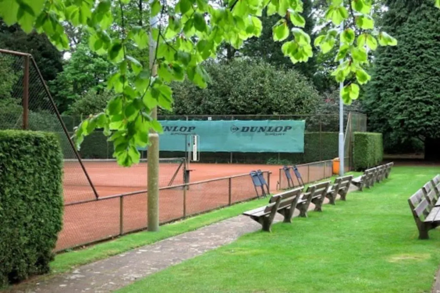 Front room in Villa with priv. entry/garden at TUe