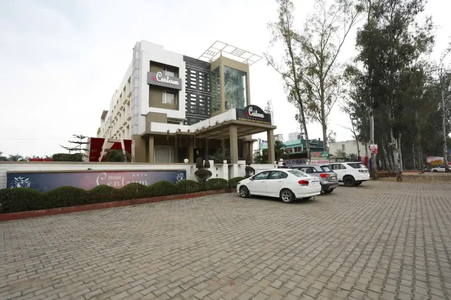 Capital O 30972 Hotel Centrum