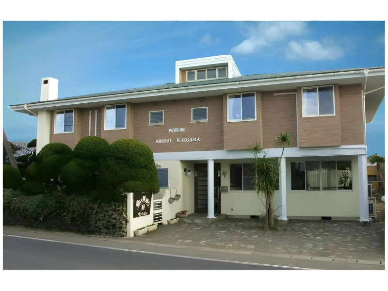 Pension Shiroi Kaigara
