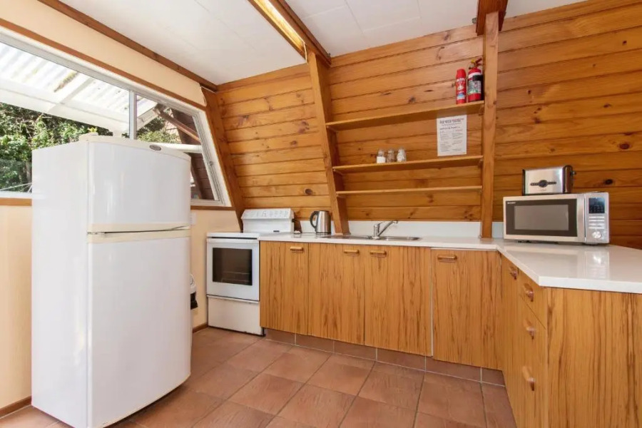 The Plum House Wairoro Park - Russell Holiday Home