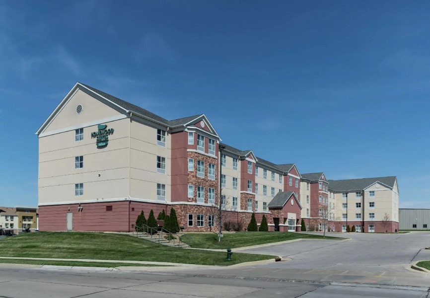 Homewood Suites by Hilton Cedar Rapids-North