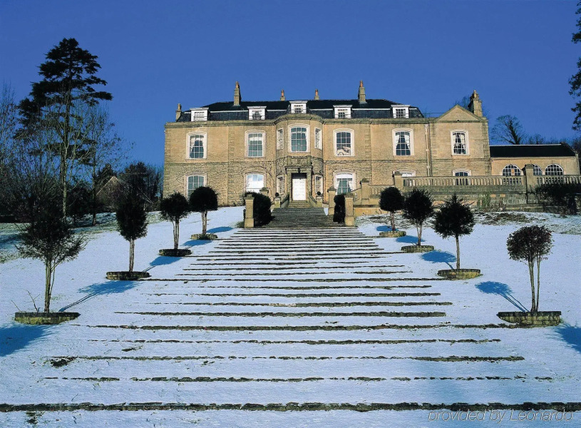 Combe Grove Manor Hotel