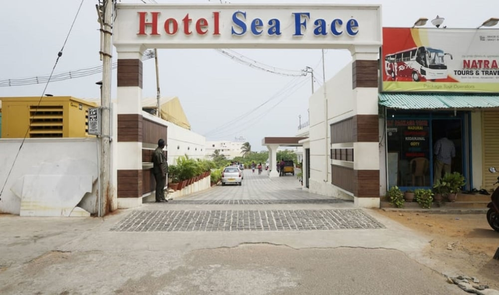 Hotel Seaface
