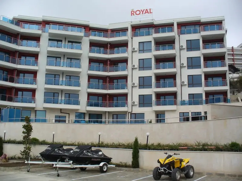 Hotel Royal Cove Residence