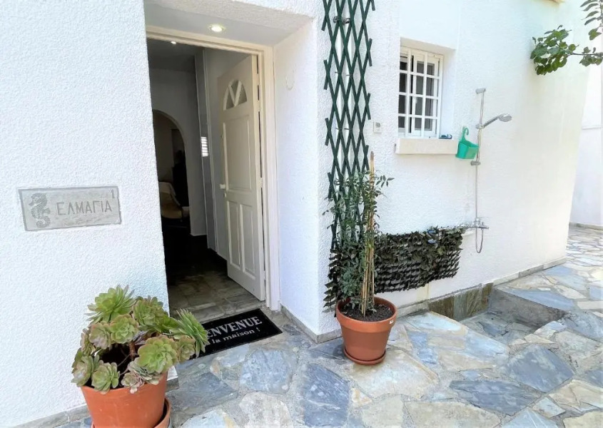 Blossom Holiday Villa DPS18