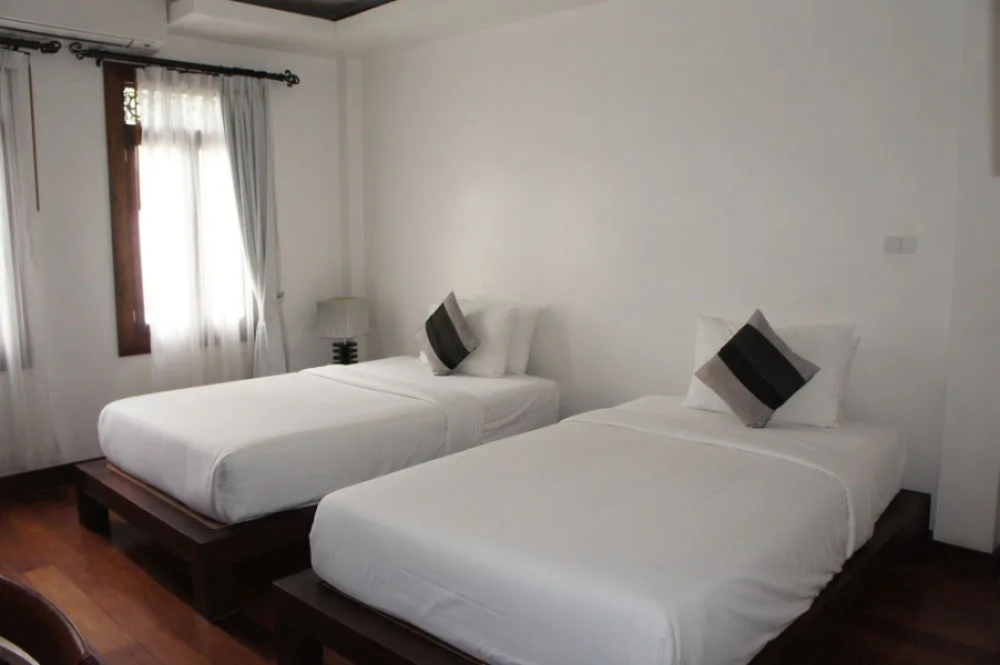 Arissara House Boutique Hotel
