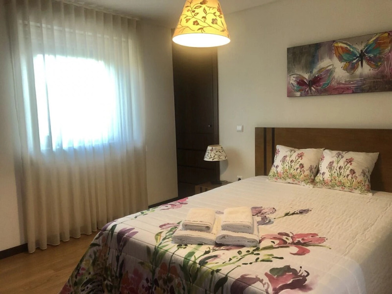 House w Pool and Games Room, P. Varzim by Izibookings