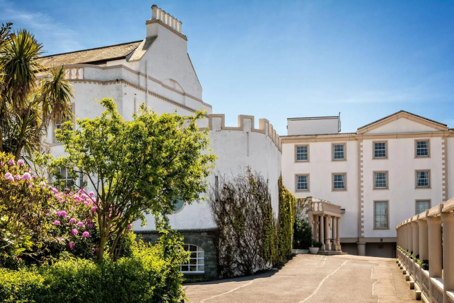 North West Castle Hotel