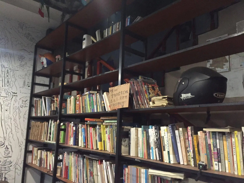 Hua Qiu Ku Youth Hostel East Street Branch