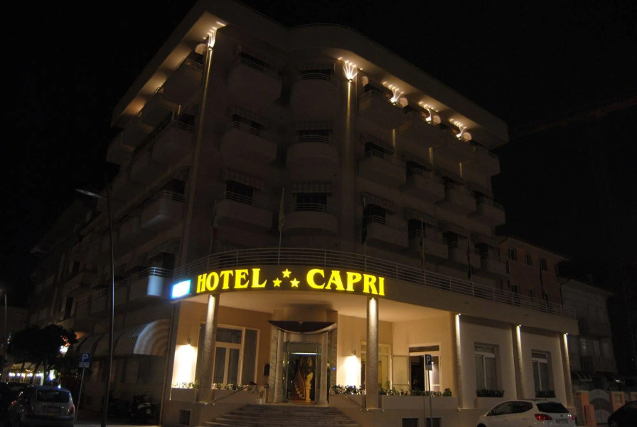 Hotel Capri & Residence