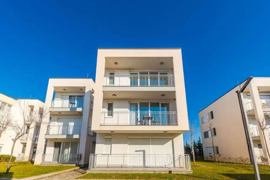 Serene Haven Talea in Tale