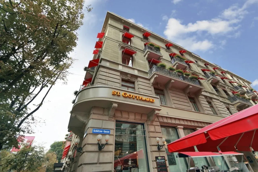 St Gotthard Hotel