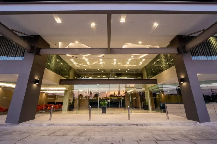 Sequoia Hotel Manila Bay