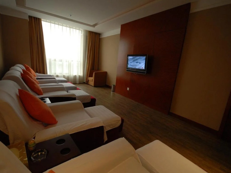 Huayu International Hotel