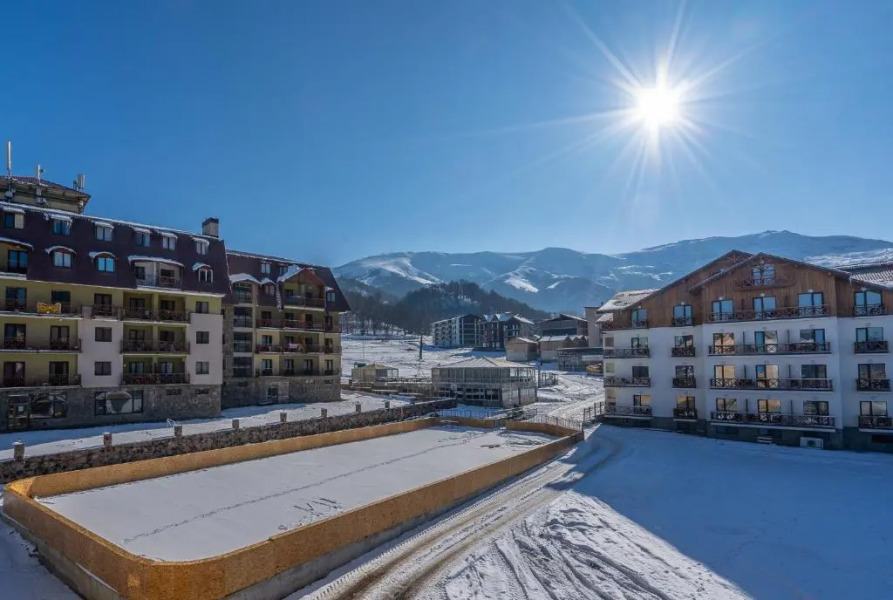 Snow Pine Suite - 4 Star Resort