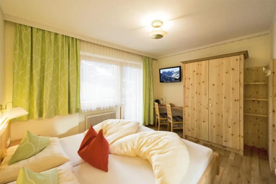 Bike & Ski Hotel Unterellmau