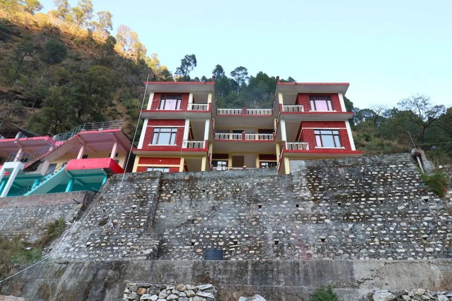 OYO 23275 Shiv Ganga View