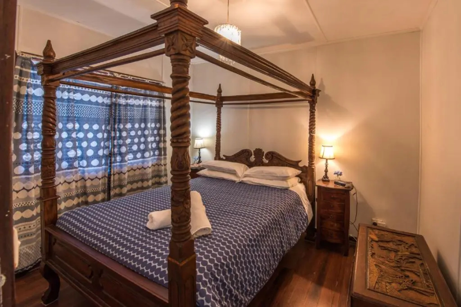 Miramar Cottage