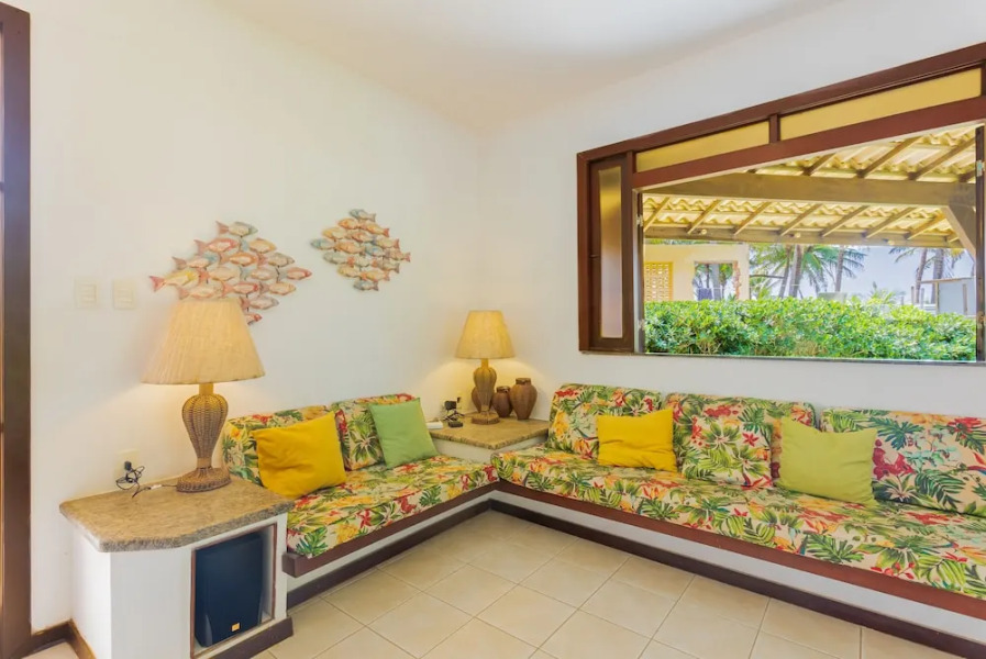 GB18 Maravilhosa Casa Pé na Areia