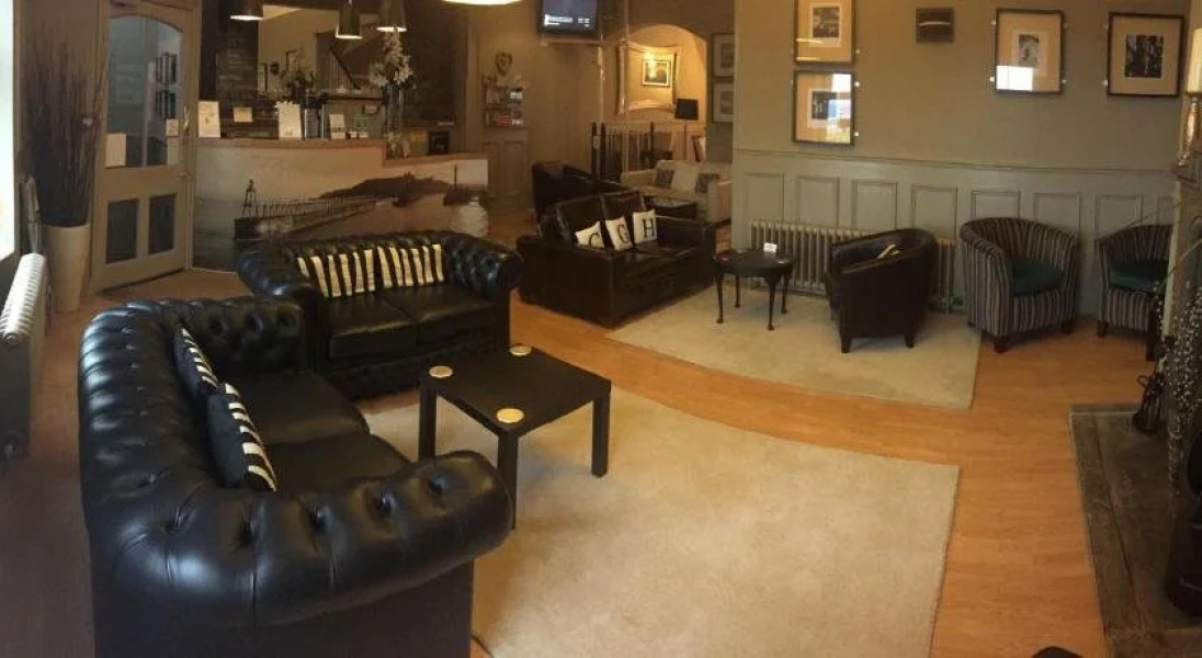 Crescent Garden House