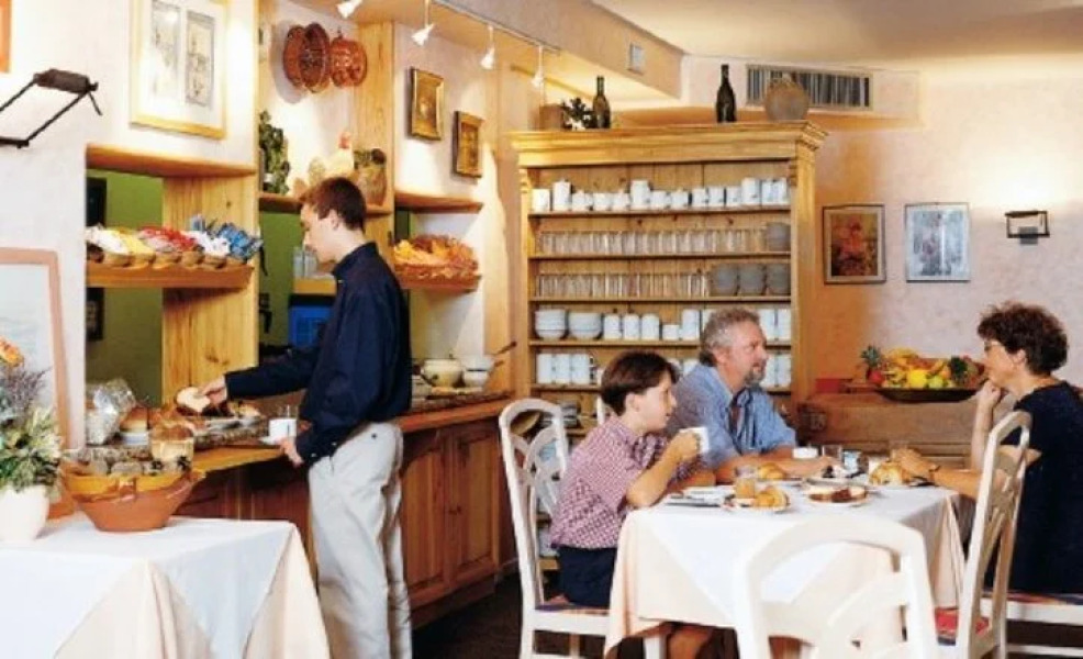 Hotel Le Grand Noble