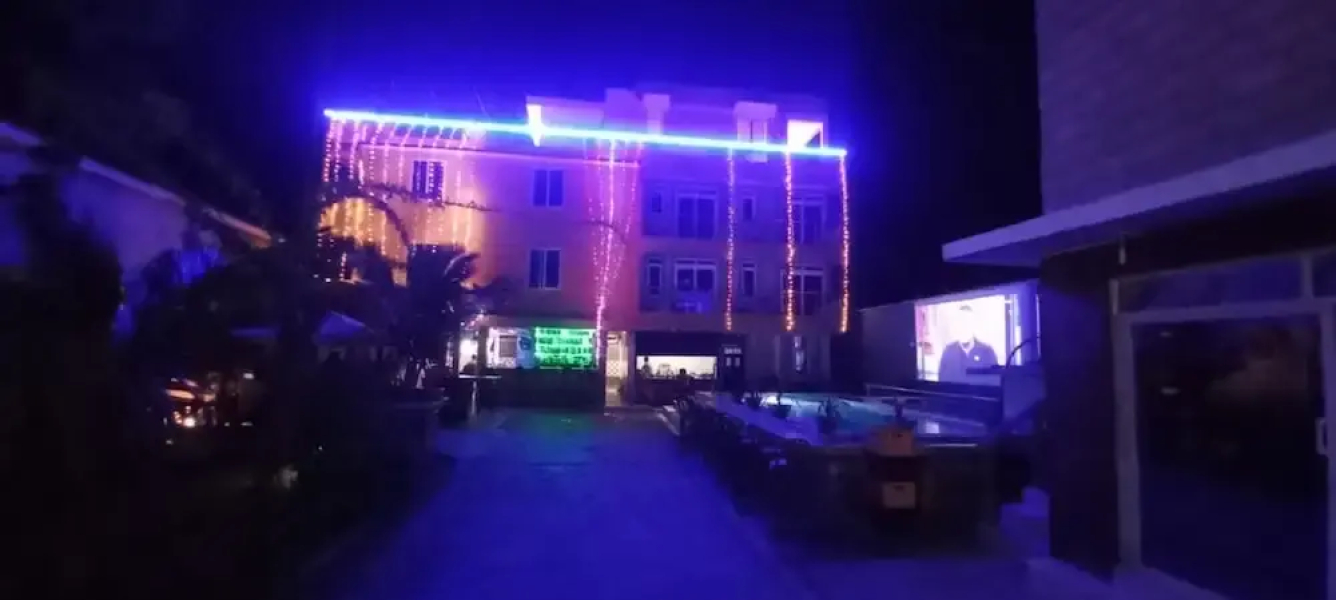 Le Mach Apartments