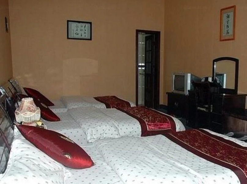 Nyingchi Jiazhou Hotel