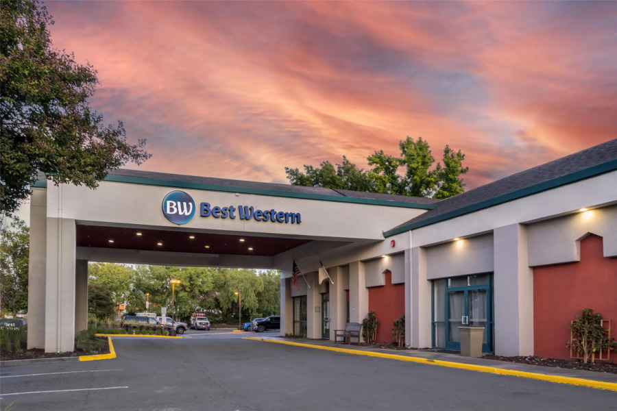 Best Western Heritage Inn