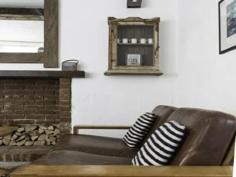 Old Barrel Store - Old Town. Parking & Garden