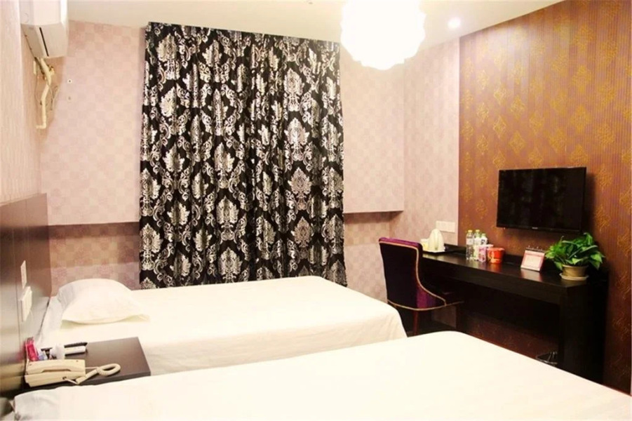 City 118 Hotel Qingdao Licang Square