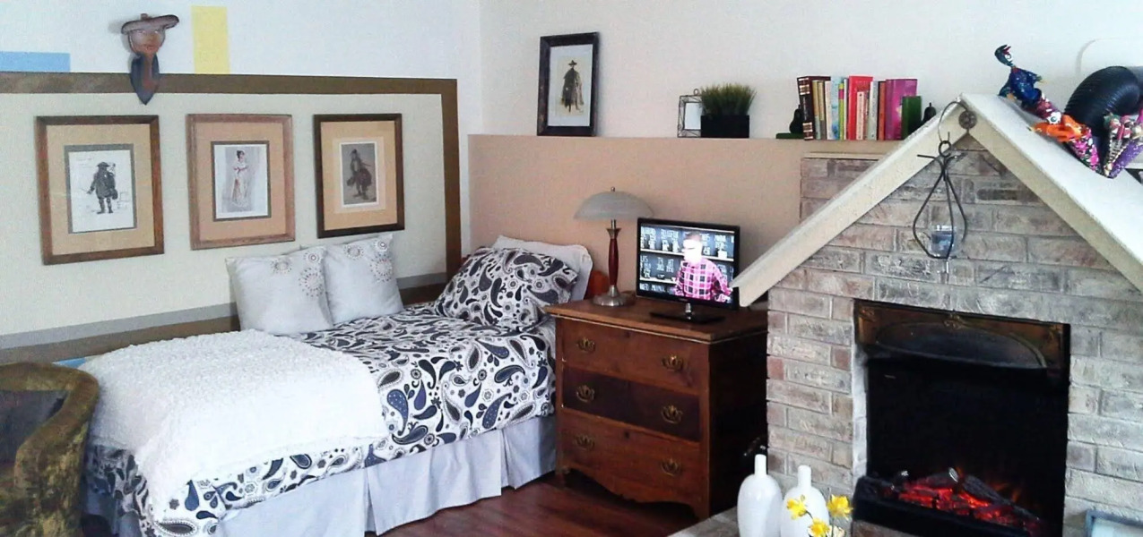 Opus 74 Bed & Breakfast