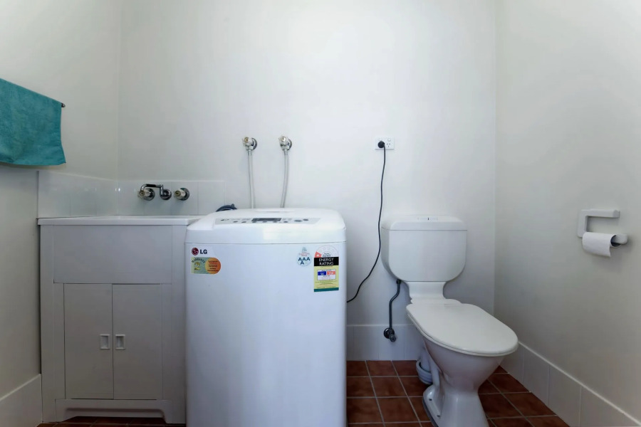 Sandcastles, 2/23 Robinson Street