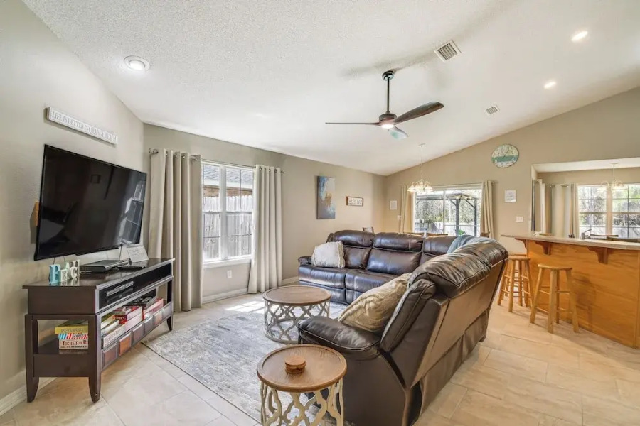 Orange Beach Home w/ Hot Tub < 2 Mi to The Wharf