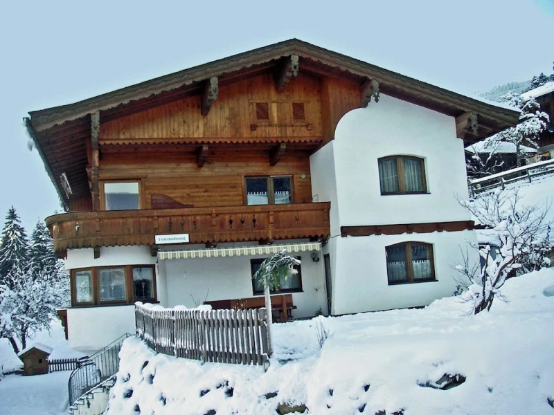 Exclusive Apartment in Hart im Zillertal With Mountain View