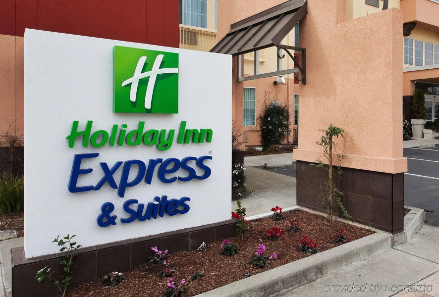 Holiday Inn Express Hotel & Suites Berkeley by IHG