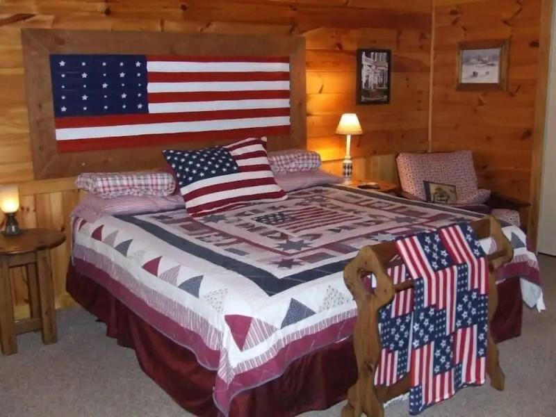 Turkey Feather Nevaeh Cabin Rentals