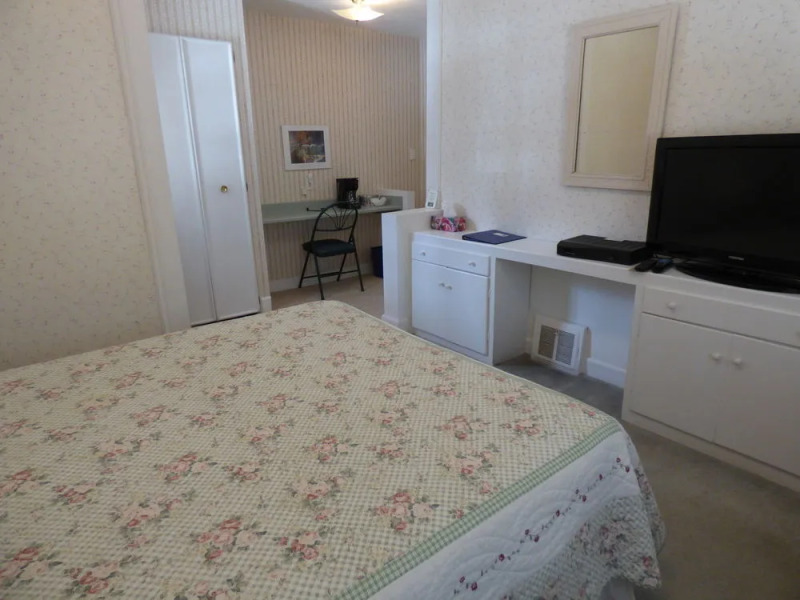 Fortune's Madawaska Valley Inn