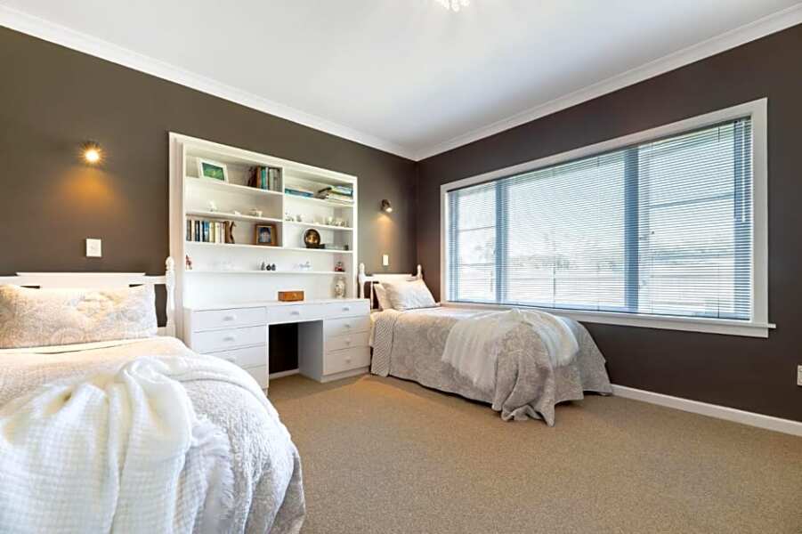 Grange Harbour View BB