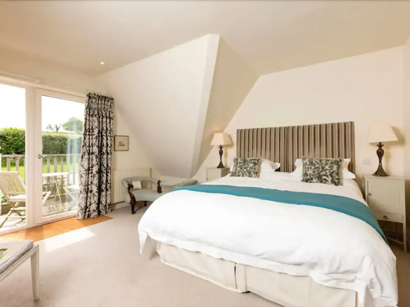 Trinity House Bed & Breakfast