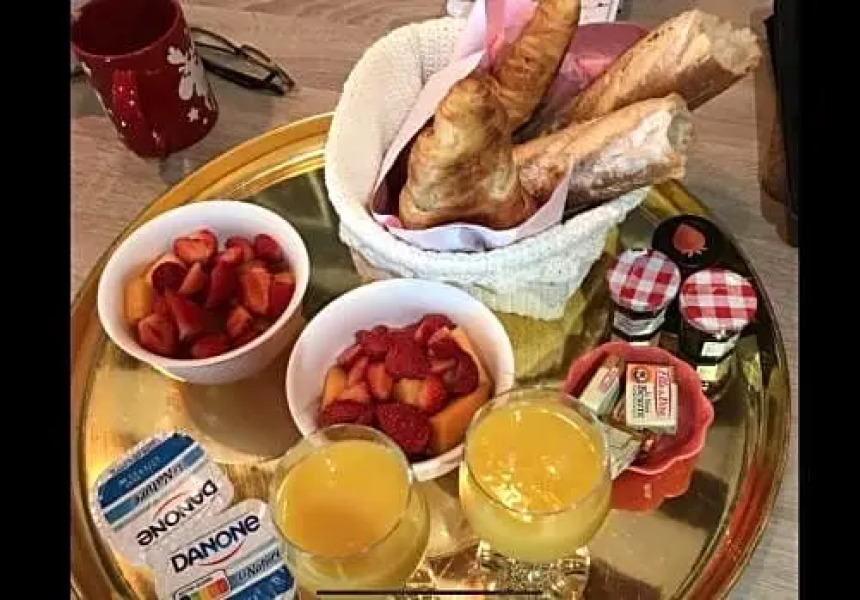 SUITE ROMANTIQUE et CHAMBRE BAROQUE à St Paul de Vence