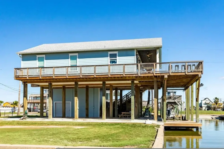 Boats Fishing and Exquisite Decor