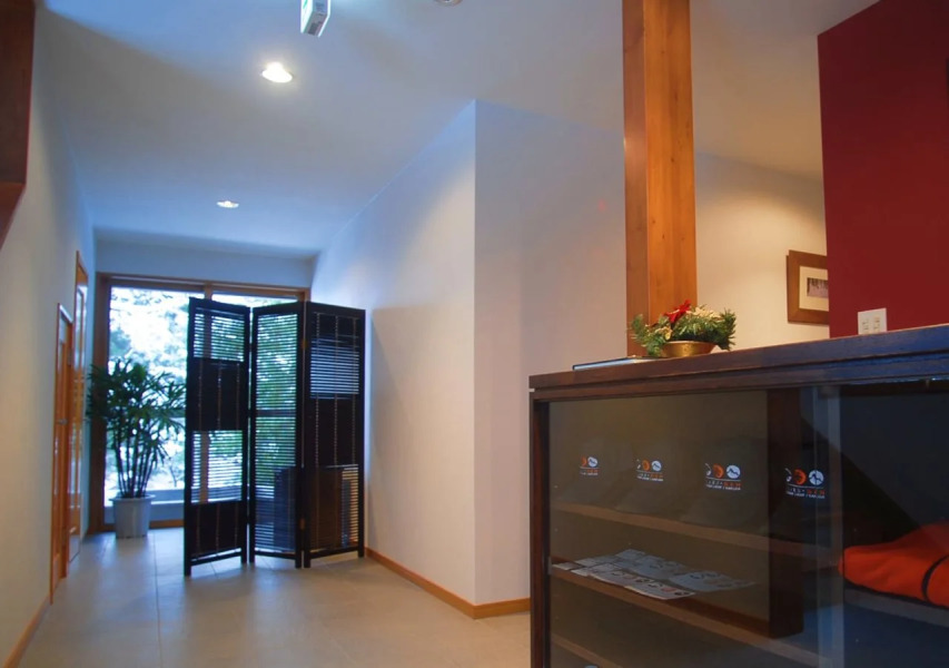 Bears Den Mountain Lodge