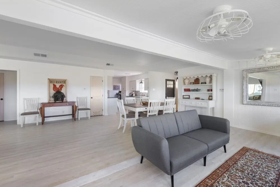 Guadalupe Bluff Farmhouse 3 Bedroom Home by RedAwning